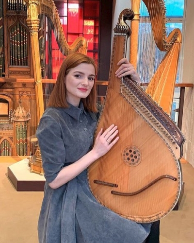 Khrystyna Petrynka 400x500