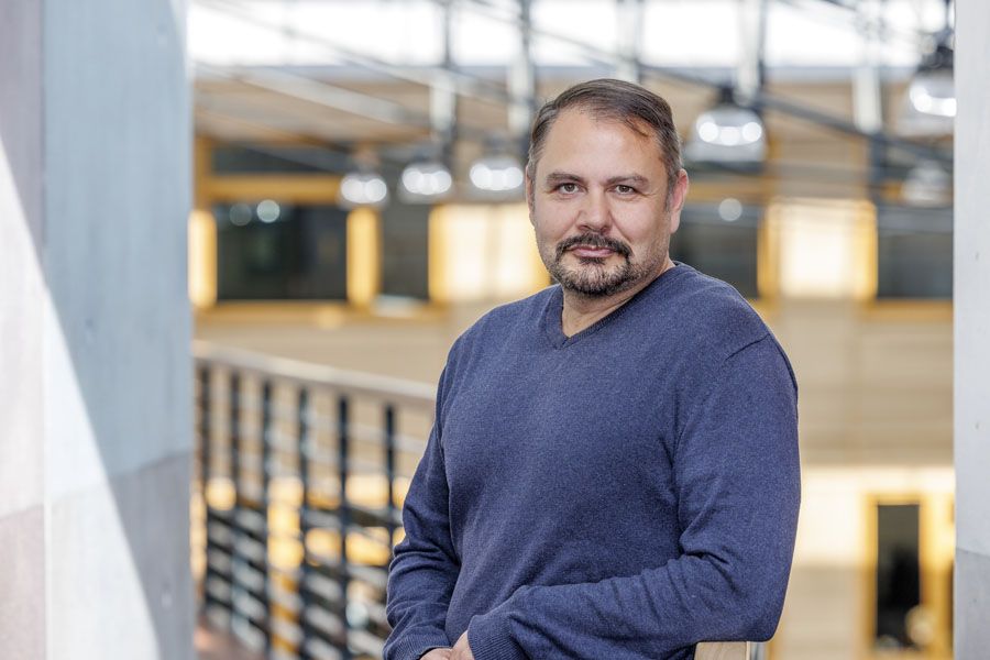 francesc-rodriguez-900-600