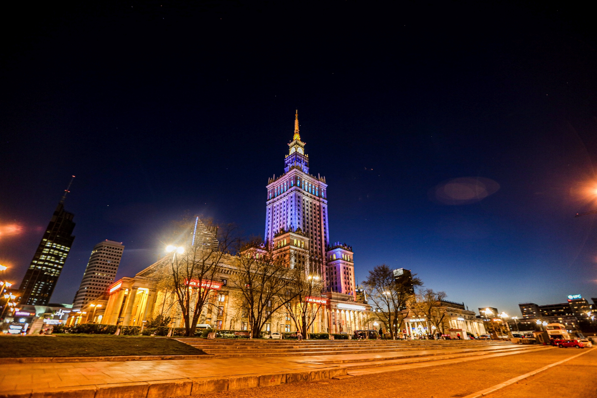 kiurious6 warsaw 1920xx