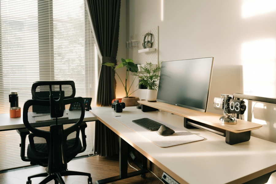 pexels-alphaen-31213668 900x600