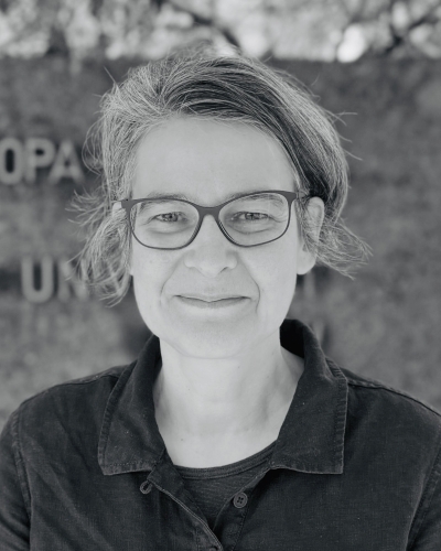 Susanne Strätling_Copyright Aksana Döge 400x500